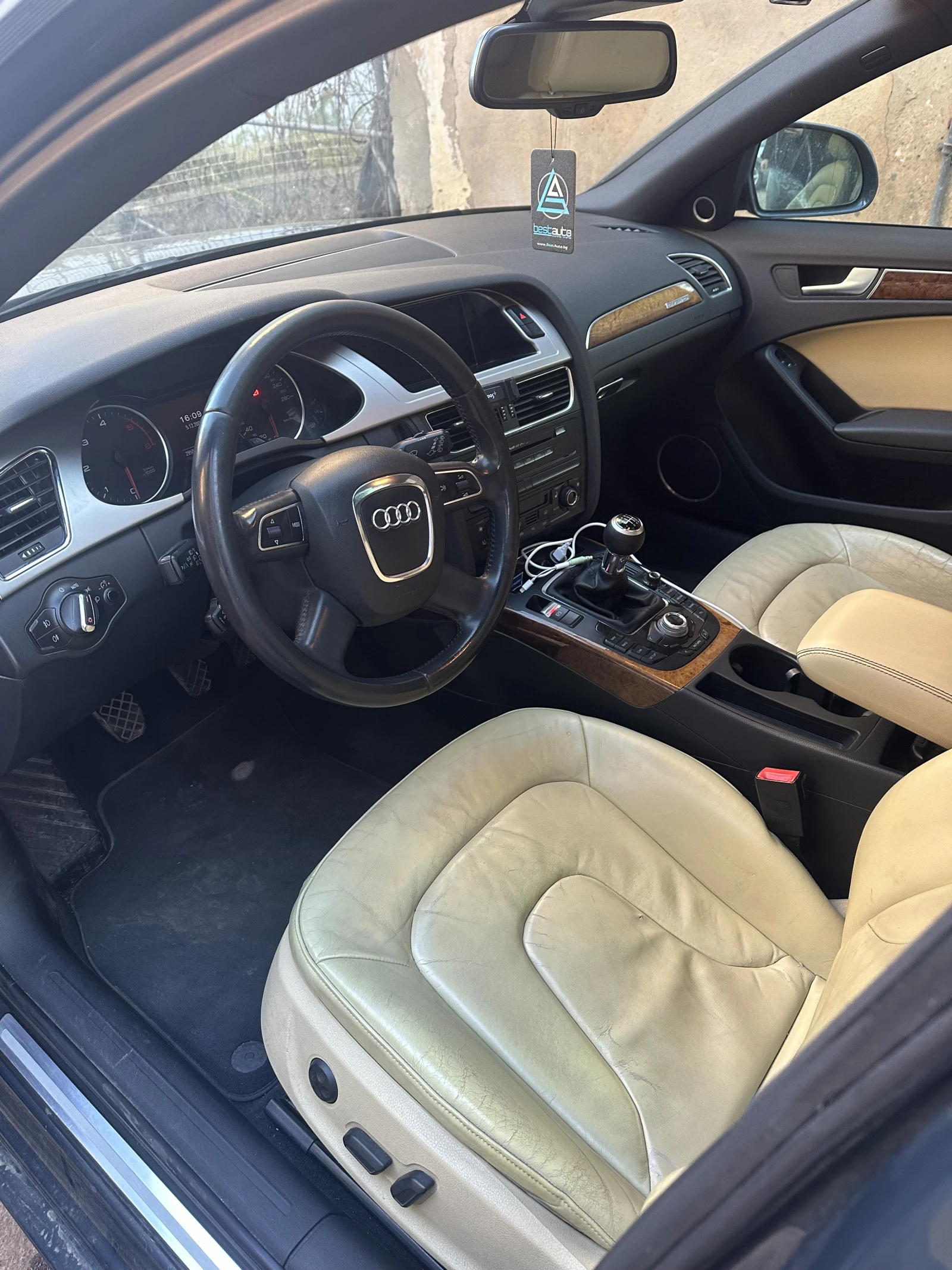 Audi A4, снимка 10 - Автомобили и джипове - 54361003