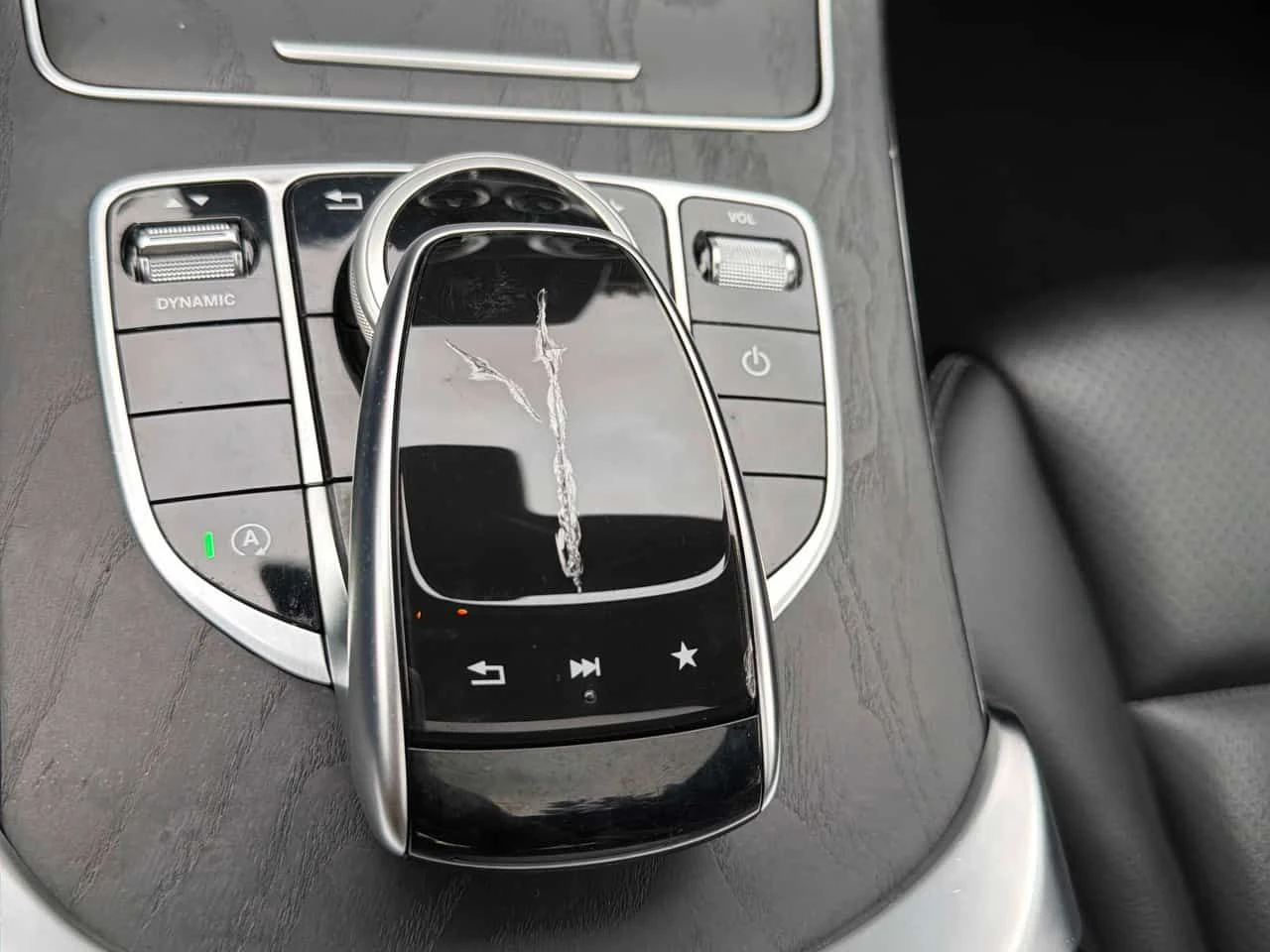 Mercedes-Benz C 300 4MATIC* ПАНОРАМА* ПОДГРЕВ* , снимка 10 - Автомобили и джипове - 54376949