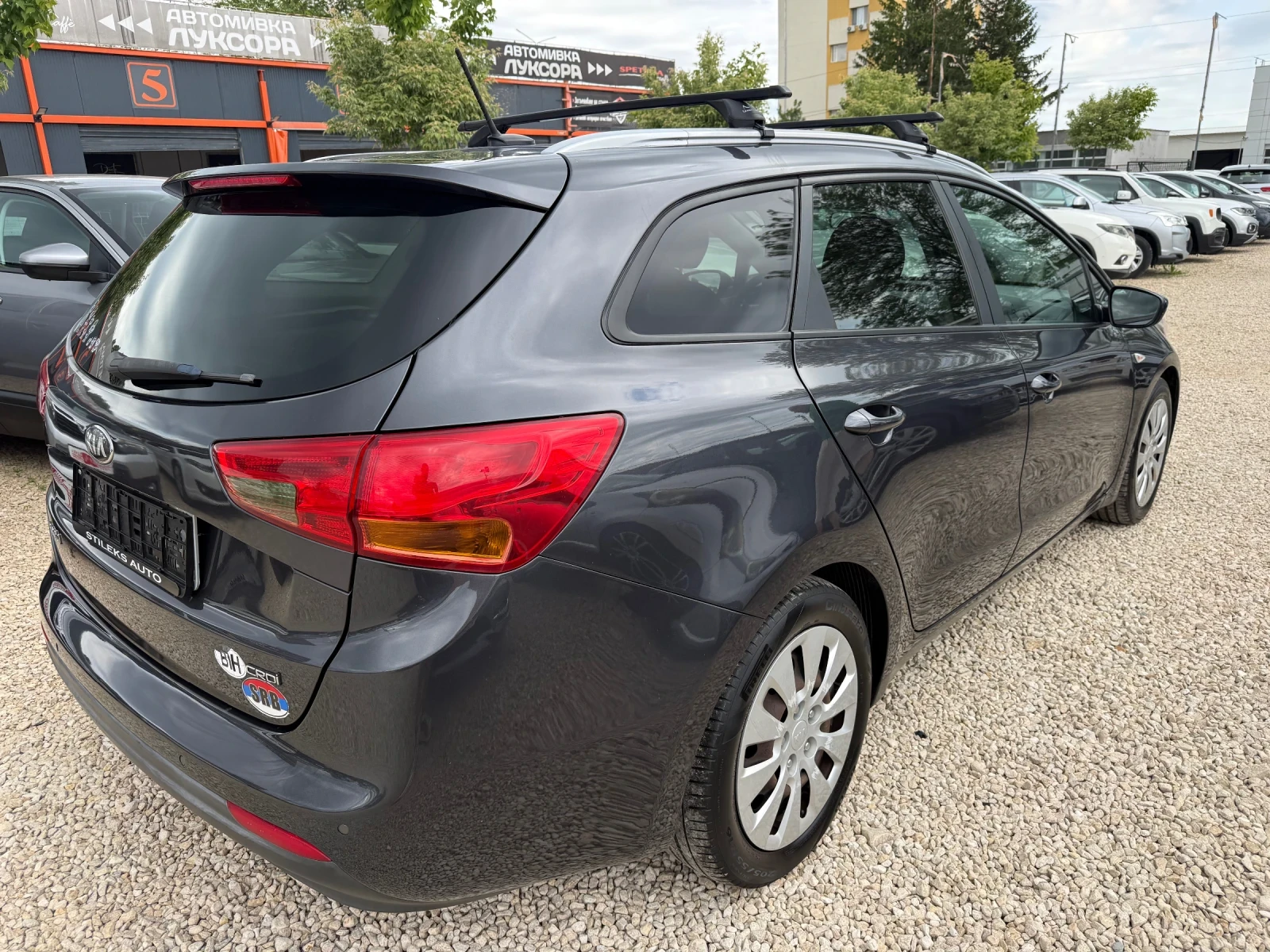 Kia Ceed Италия, снимка 4 - Автомобили и джипове - 54702516