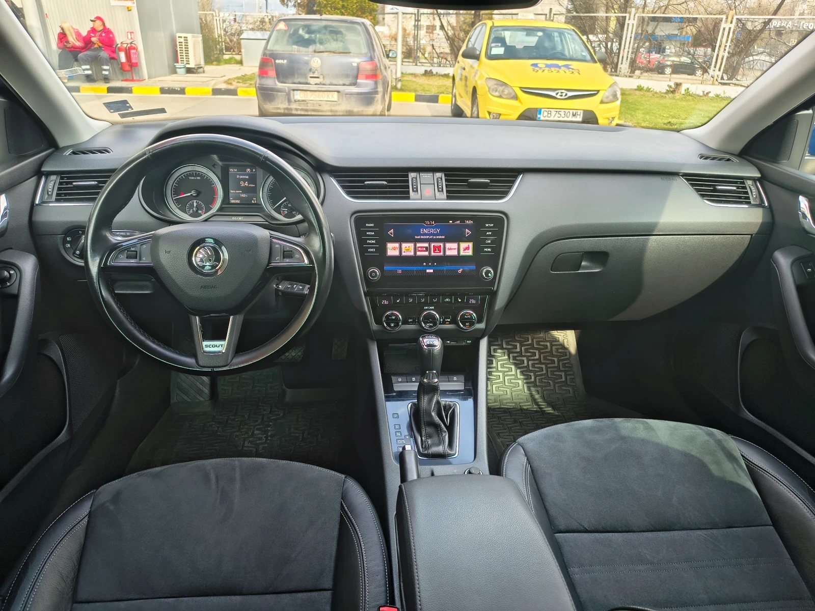Skoda Octavia, снимка 9 - Автомобили и джипове - 54941394