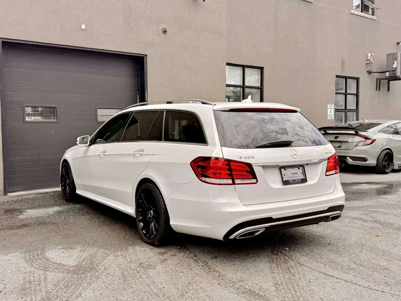 Mercedes-Benz E 400 * Wagon * 7-местен * Фиксирана цена до БГ * , снимка 4 - Автомобили и джипове - 55197398