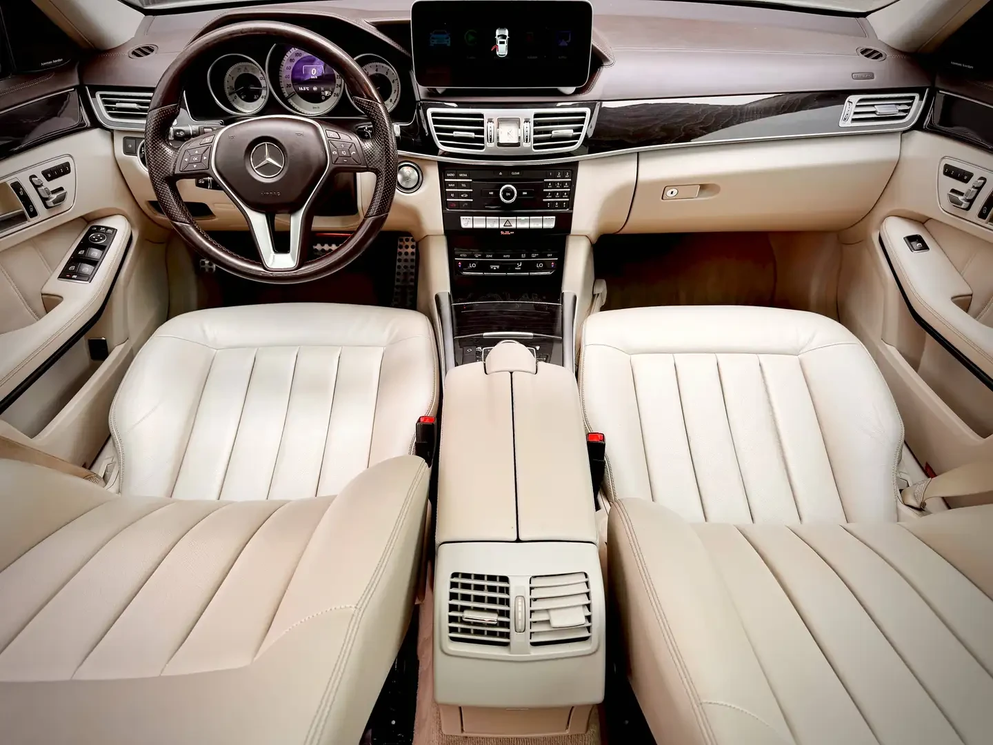 Mercedes-Benz E 400 * Wagon * 7-местен * Фиксирана цена до БГ * , снимка 10 - Автомобили и джипове - 55197398