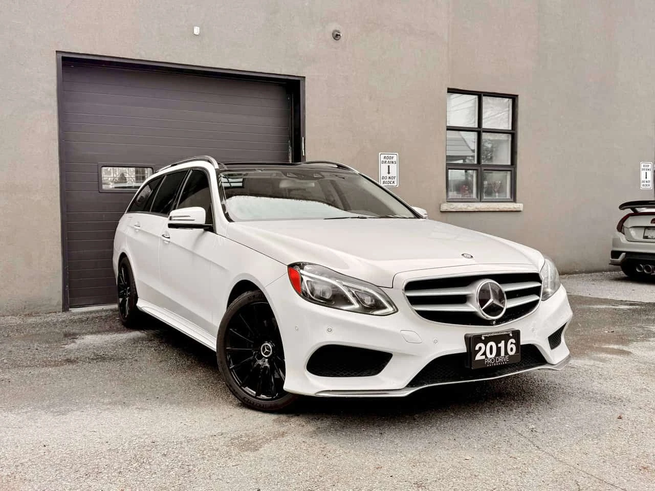 Mercedes-Benz E 400 * Wagon * 7-местен * Фиксирана цена до БГ * , снимка 3 - Автомобили и джипове - 55197398