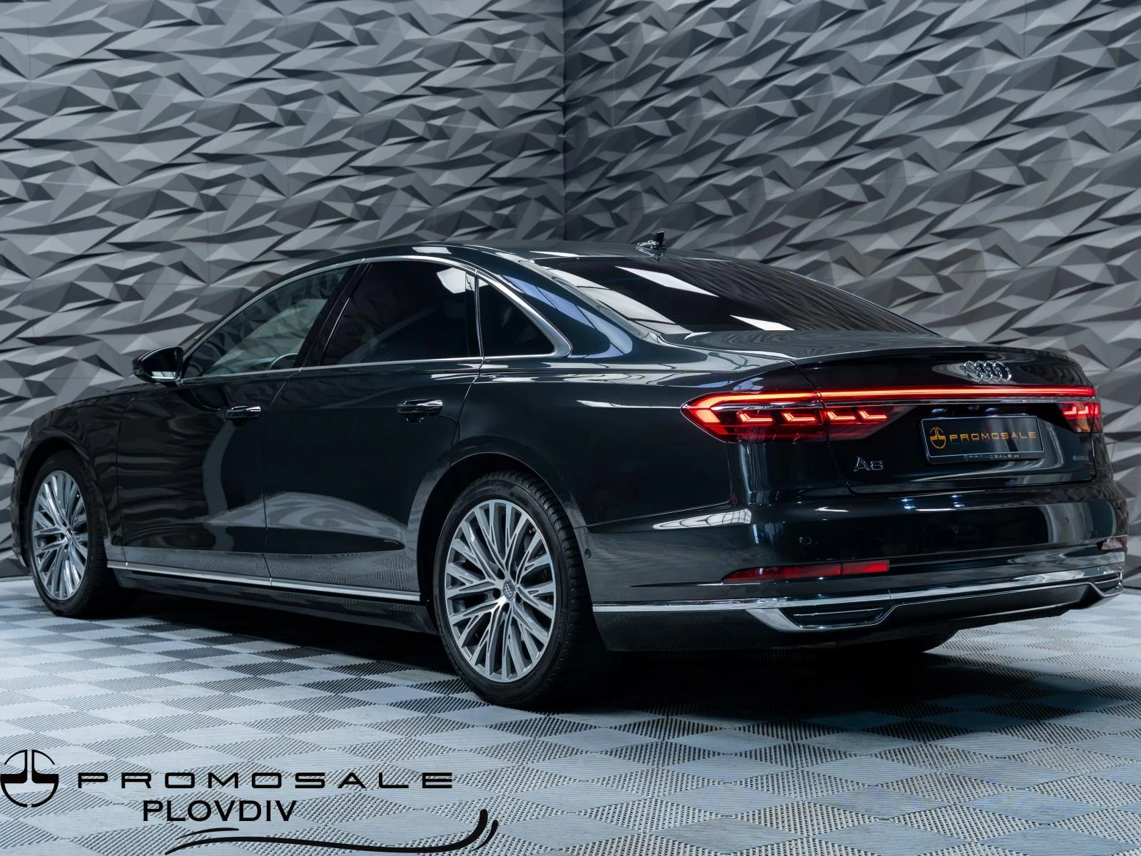 Audi A8 QUATTRO* B&O* 3XTV* MATRIX* 360CAM* PANO* HUD* SOF, снимка 3 - Автомобили и джипове - 55394933