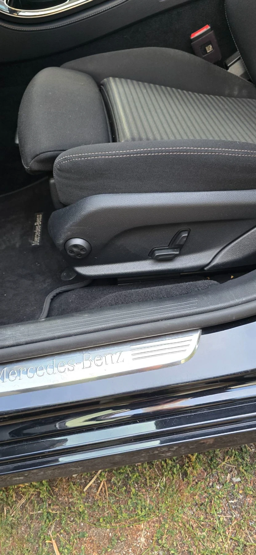 Mercedes-Benz E 300, снимка 9 - Автомобили и джипове - 56335164