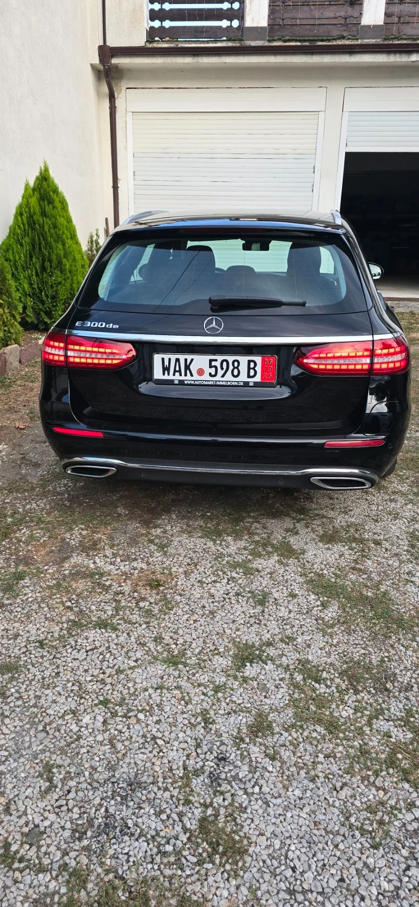 Mercedes-Benz E 300, снимка 2 - Автомобили и джипове - 56335164