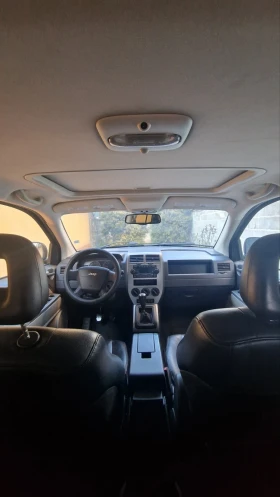 Jeep Compass 2.4, снимка 5 - Автомобили и джипове - 53649528