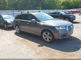 ������ Audi Q7