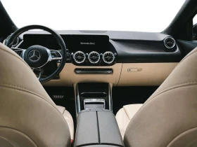 Mercedes-Benz GLA 250 Leather | Sunroof | Navigation | Exclusive Trim Pa | Auto.bg — изображение 11