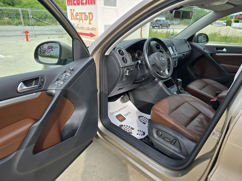 VW Tiguan 2.0tdi 140k.c * DSG * Панорама * Кожа * Facelift *, снимка 9 - Автомобили и джипове - 46136989