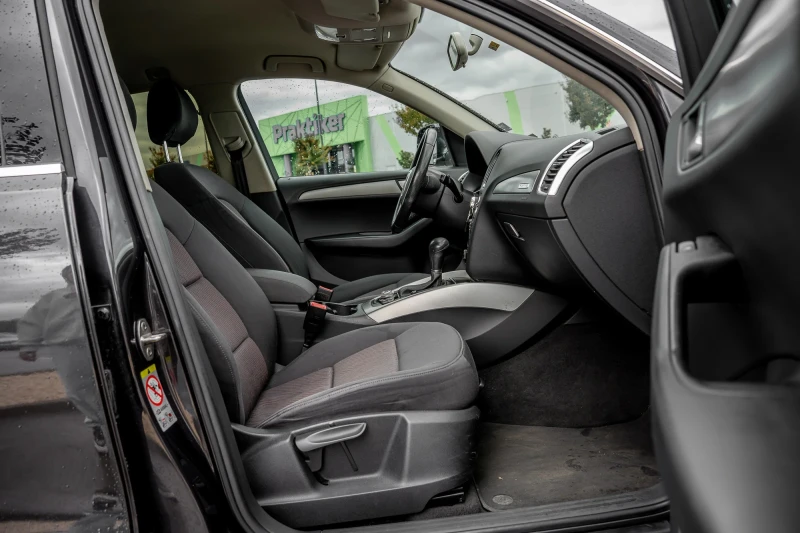 Audi Q5, снимка 10 - Автомобили и джипове - 52530544