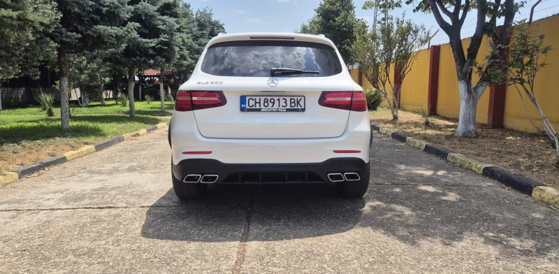 Mercedes-Benz GLC 300  * AMG pack * Keyless * Burmester * 9G-tronic * , снимка 4 - Автомобили и джипове - 52905946