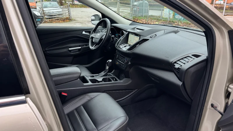 Ford Escape, снимка 4 - Автомобили и джипове - 52568218