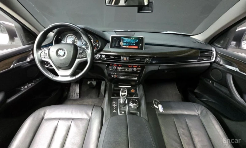 BMW X6, снимка 7 - Автомобили и джипове - 52885558