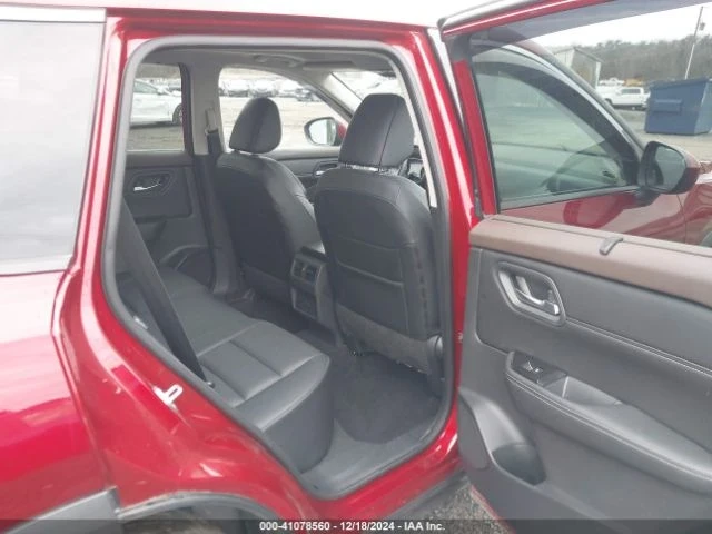 Nissan Rogue, снимка 10 - Автомобили и джипове - 48720705