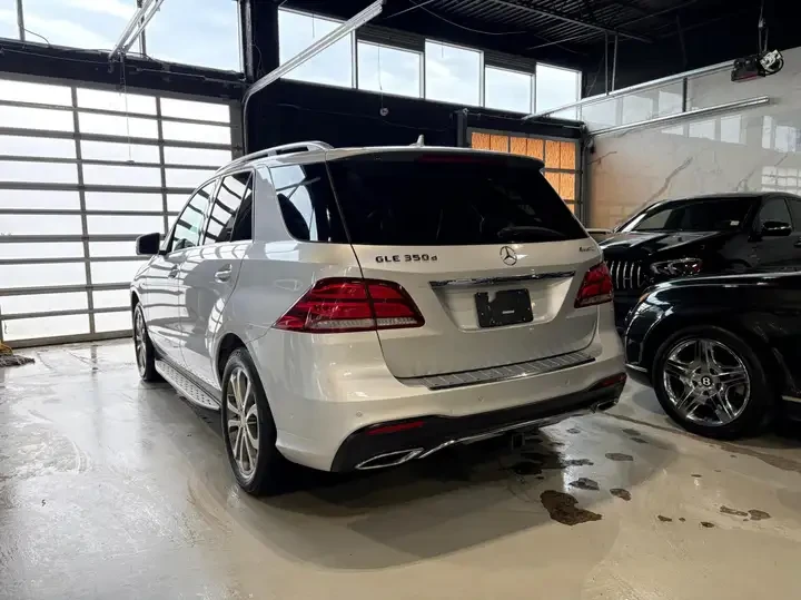 Mercedes-Benz GLE 350, снимка 6 - Автомобили и джипове - 53967095