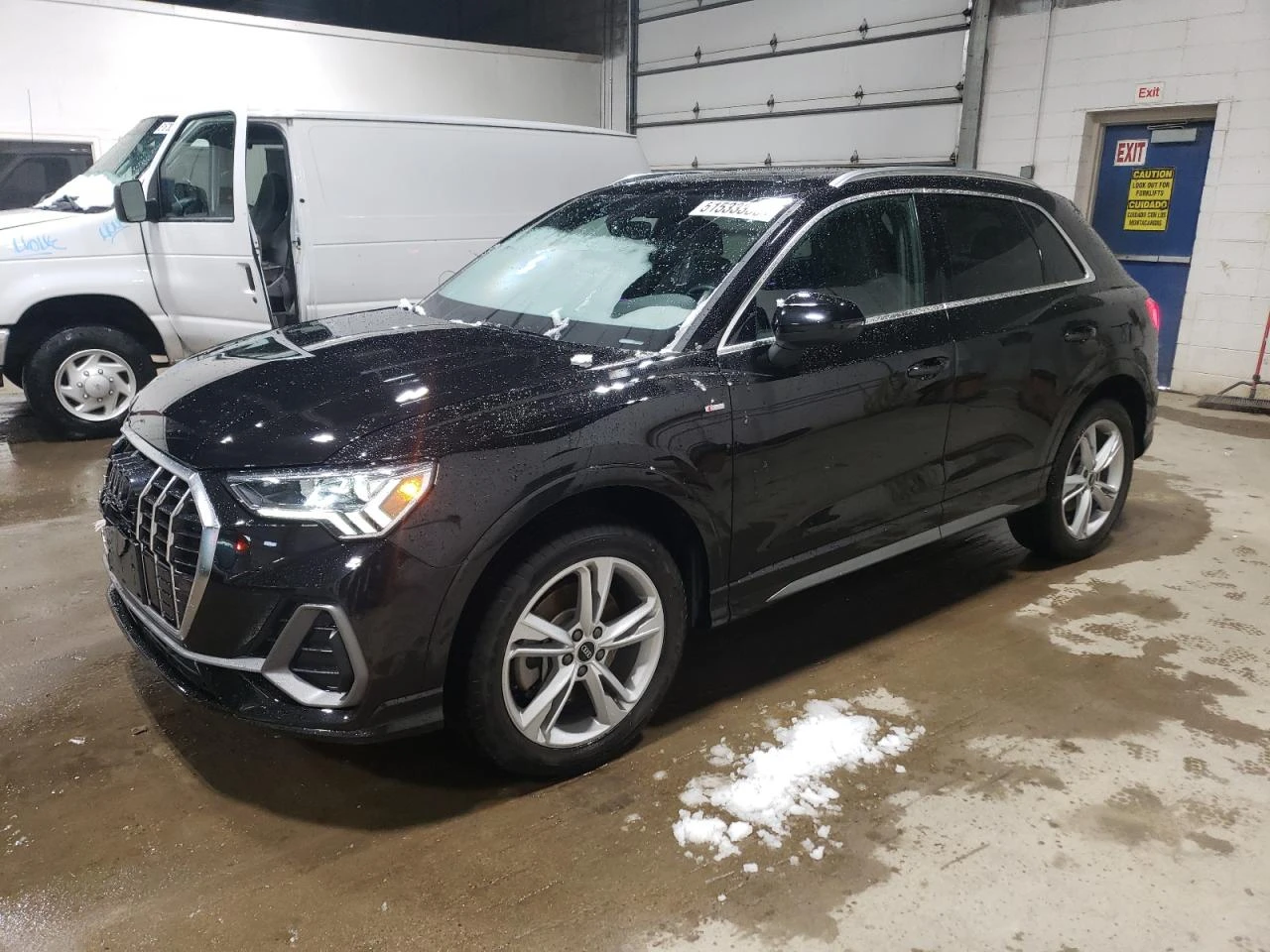 Audi Q3 Premium Plus S-Line* Дистроник* Диг.табло* Пано*  - изображение 2