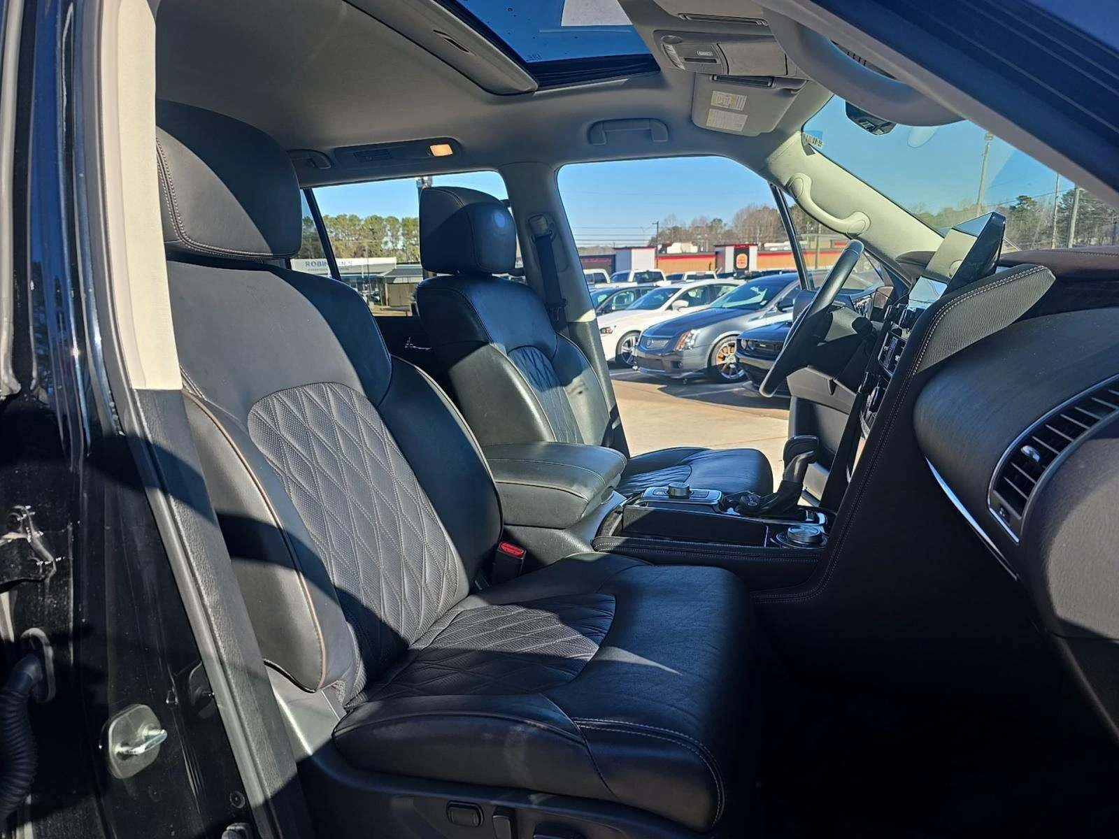 Nissan Armada PLATINUM 5.6L 3xTV/���������/DISTRONIC/FULL!!! | Mobile.bg � ����������� 13