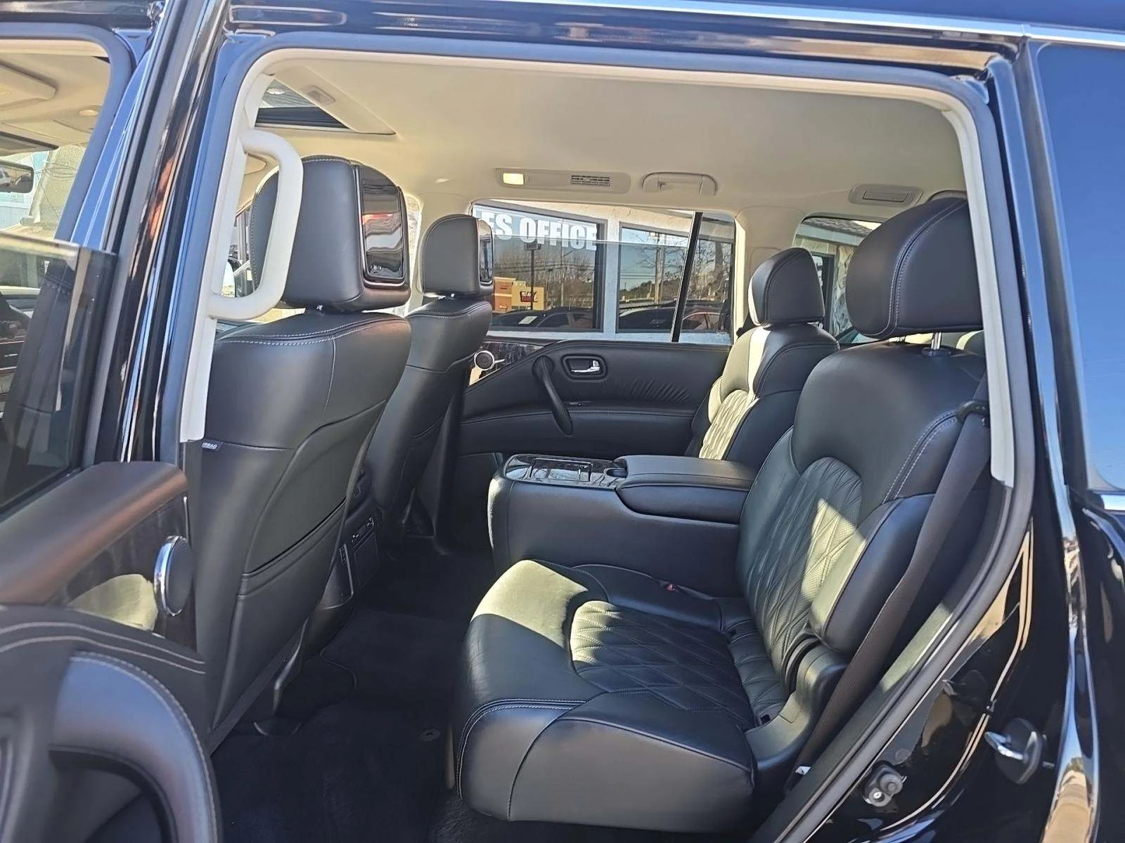 Nissan Armada PLATINUM 5.6L 3xTV/ОБДУХВАНЕ/DISTRONIC/FULL!!! - изображение 9