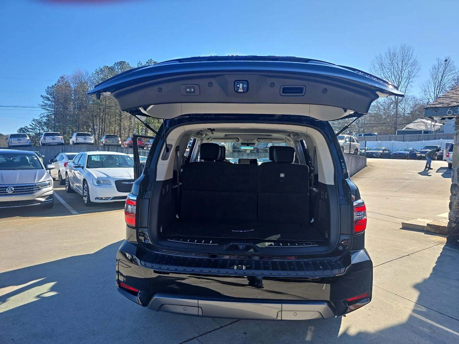 Nissan Armada PLATINUM 5.6L 3xTV/���������/DISTRONIC/FULL!!! | Mobile.bg � ����������� 11