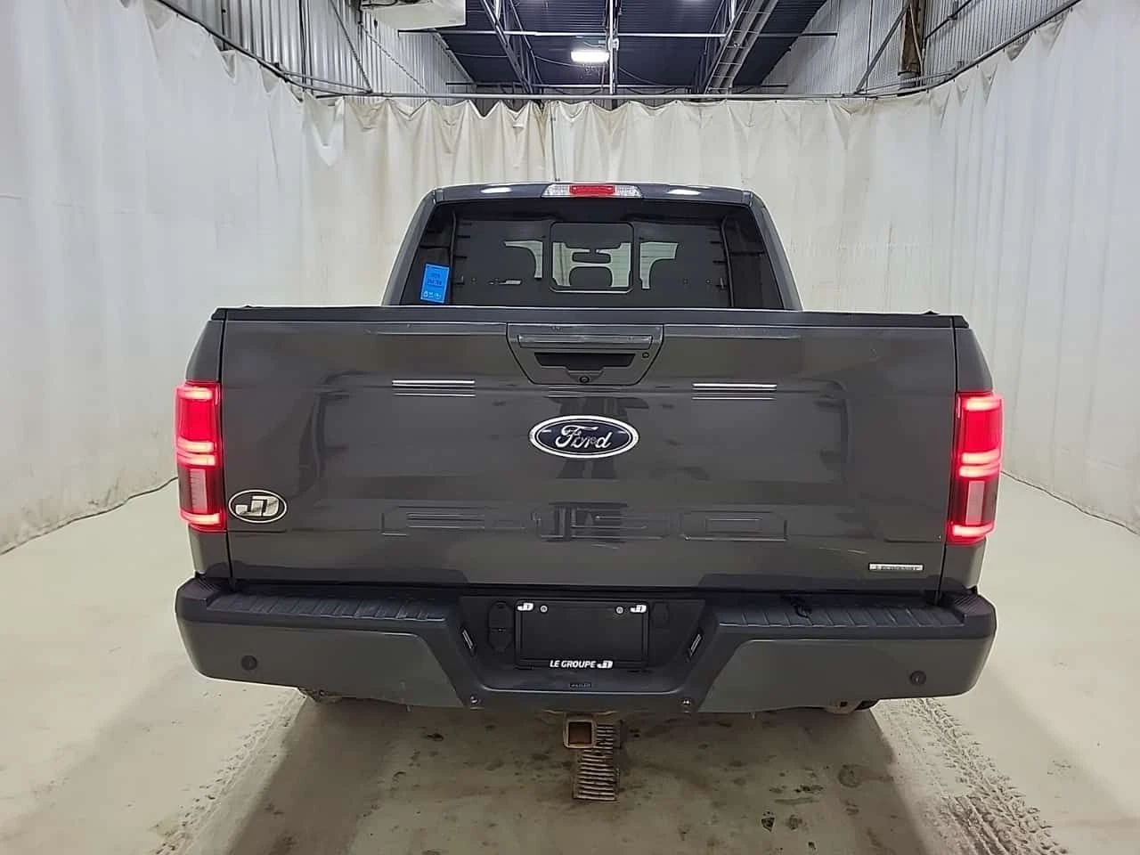 Ford F150 * 4WD SuperCrew 5.5' Box * ПОДГРЕВ* KEYLESS* , снимка 4 - Автомобили и джипове - 53933995