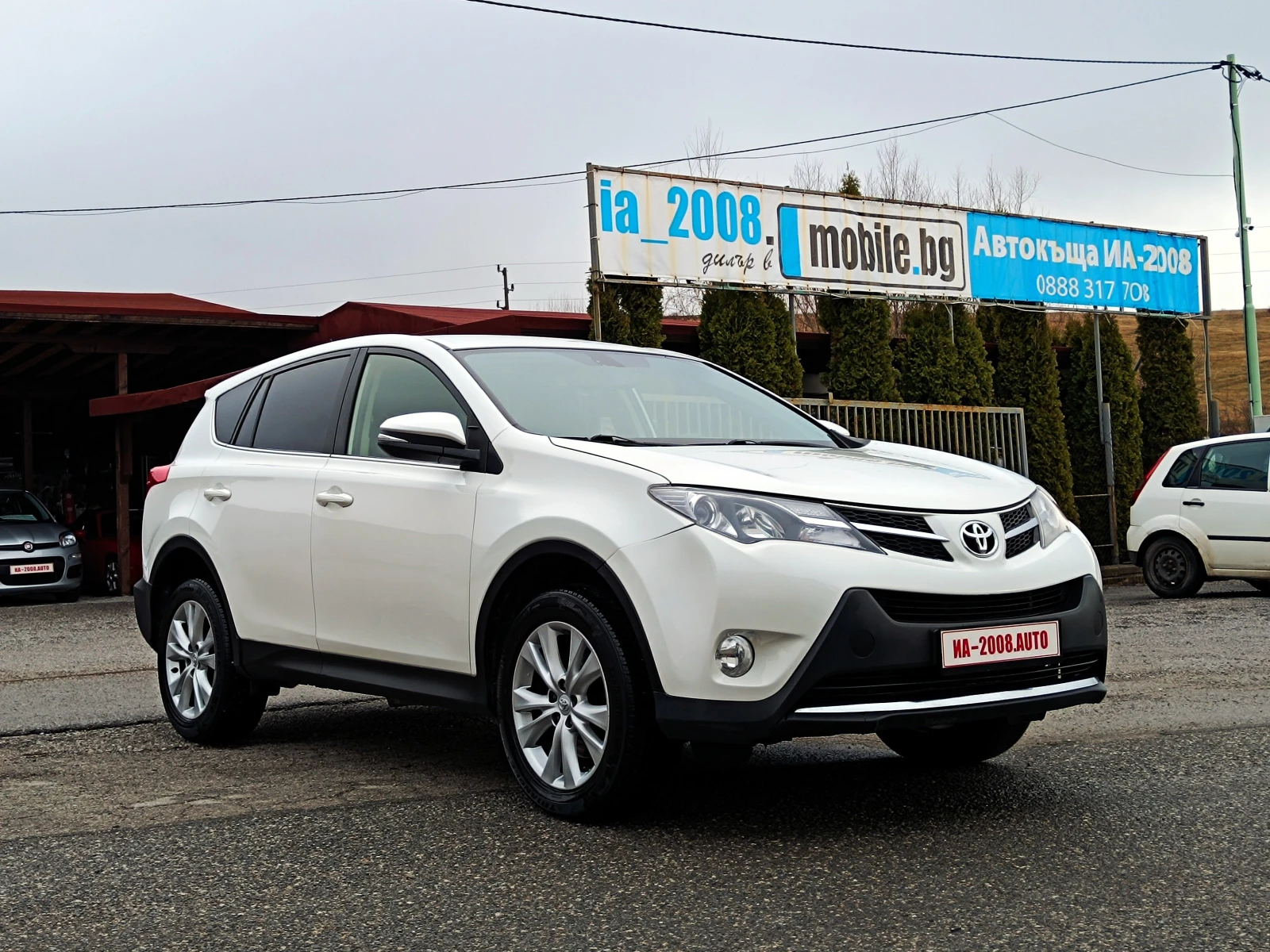 Toyota Rav4 2.2 D4D* 4X4* АВТОМАТИК* NAVI* КАМЕРА* , снимка 3 - Автомобили и джипове - 54001714