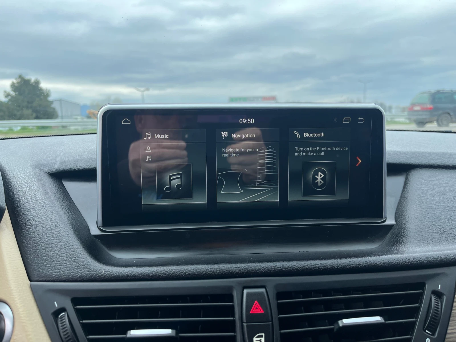 BMW X1 2.0TDI-177-NAVI-ITALIA, снимка 15 - Автомобили и джипове - 54085779