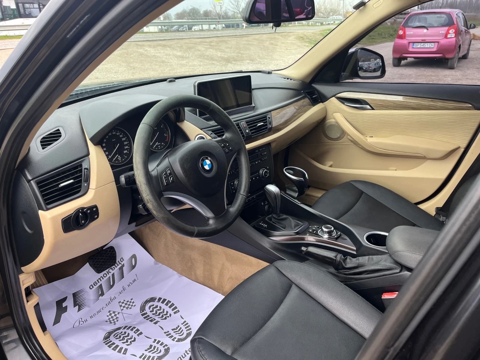 BMW X1 2.0TDI-177-NAVI-ITALIA, снимка 13 - Автомобили и джипове - 54085779