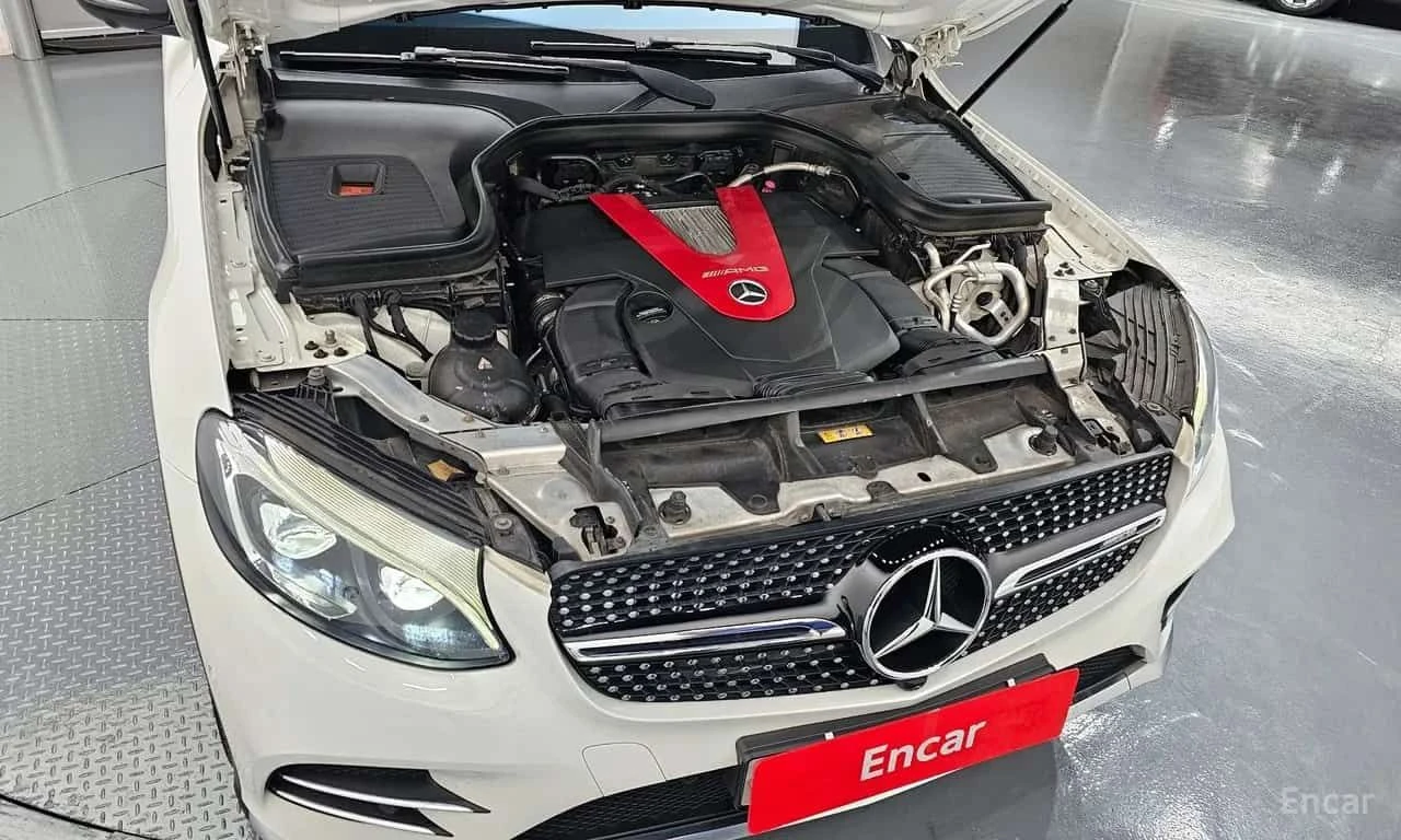 Mercedes-Benz GLC 43 AMG 4MATIC * КРАЙНА ЦЕНА ДО БЪЛГАРИЯ * АВТОКРЕДИТ, снимка 6 - Автомобили и джипове - 55571750