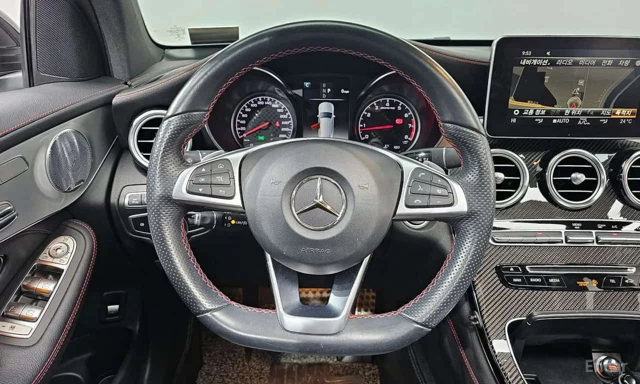 Mercedes-Benz GLC 43 AMG 4MATIC * КРАЙНА ЦЕНА ДО БЪЛГАРИЯ * АВТОКРЕДИТ, снимка 13 - Автомобили и джипове - 55571750