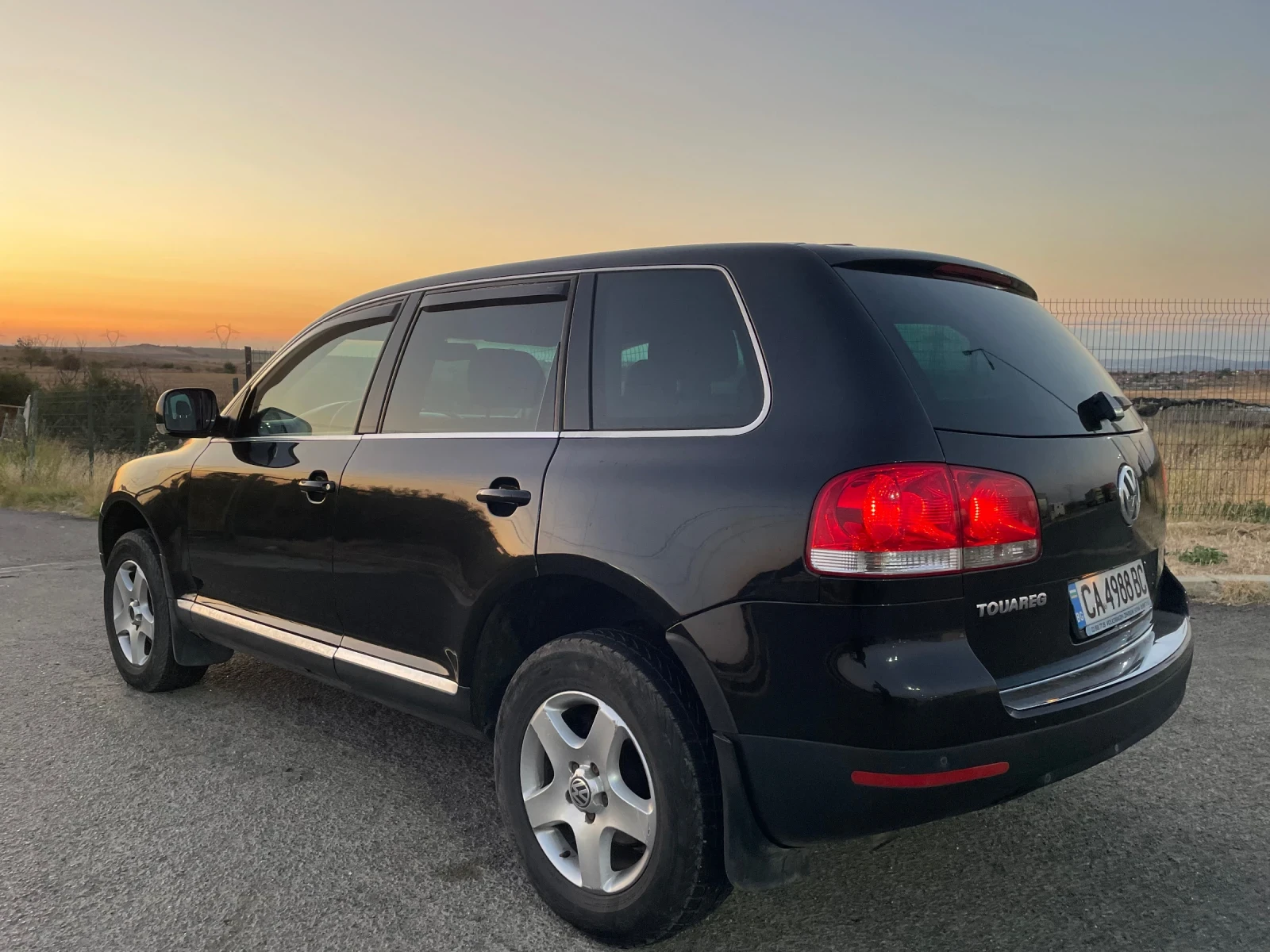 VW Touareg, снимка 5 - Автомобили и джипове - 55767939