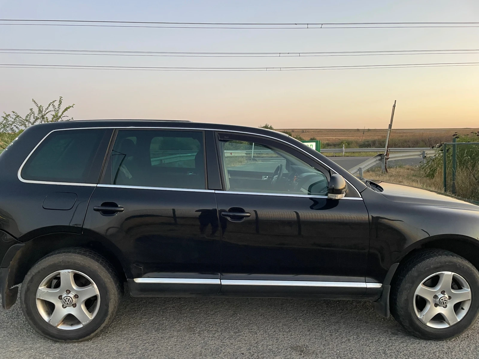 VW Touareg, снимка 8 - Автомобили и джипове - 55767939