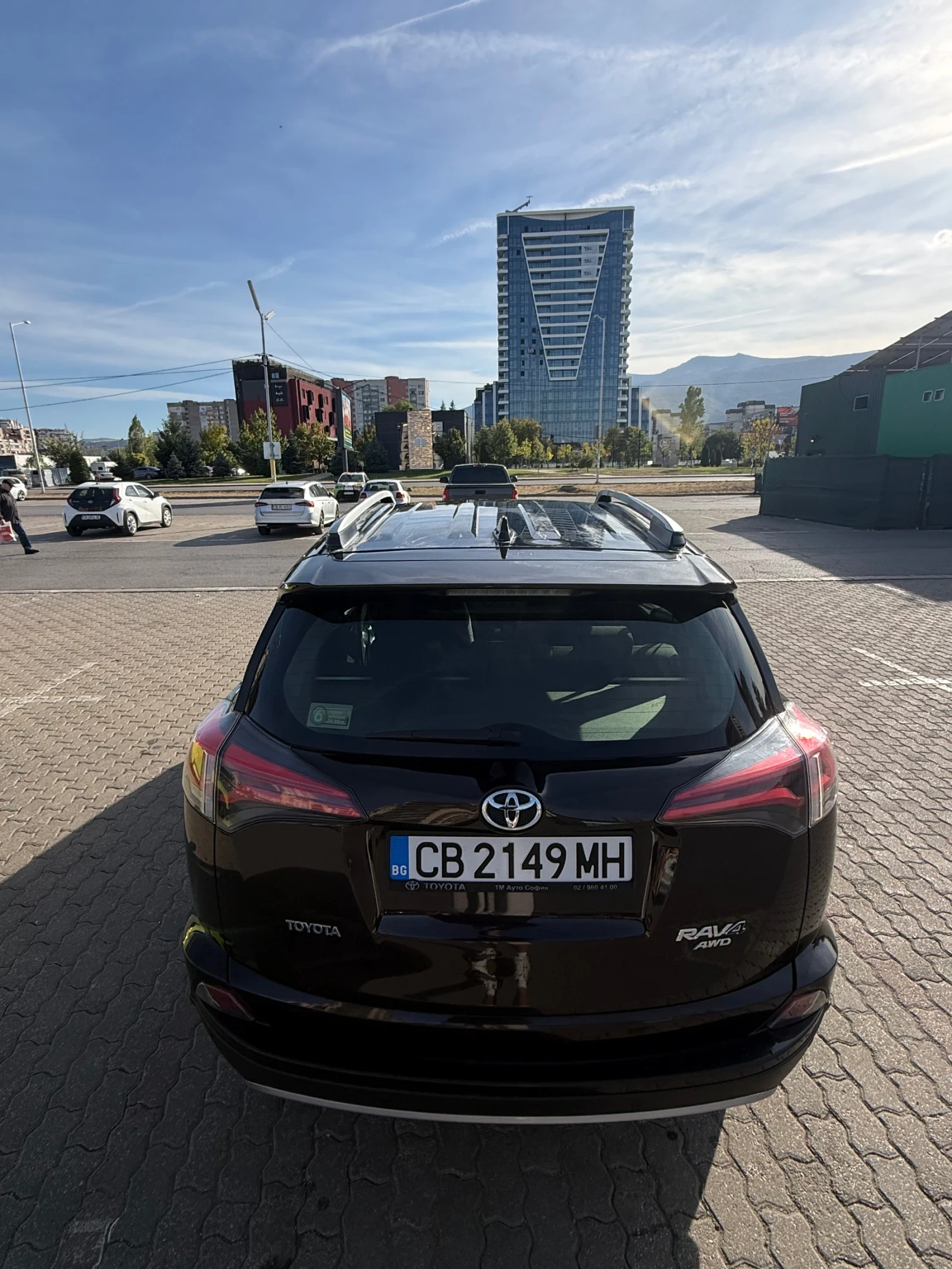 Toyota Rav4 4x4, снимка 4 - Автомобили и джипове - 56022230