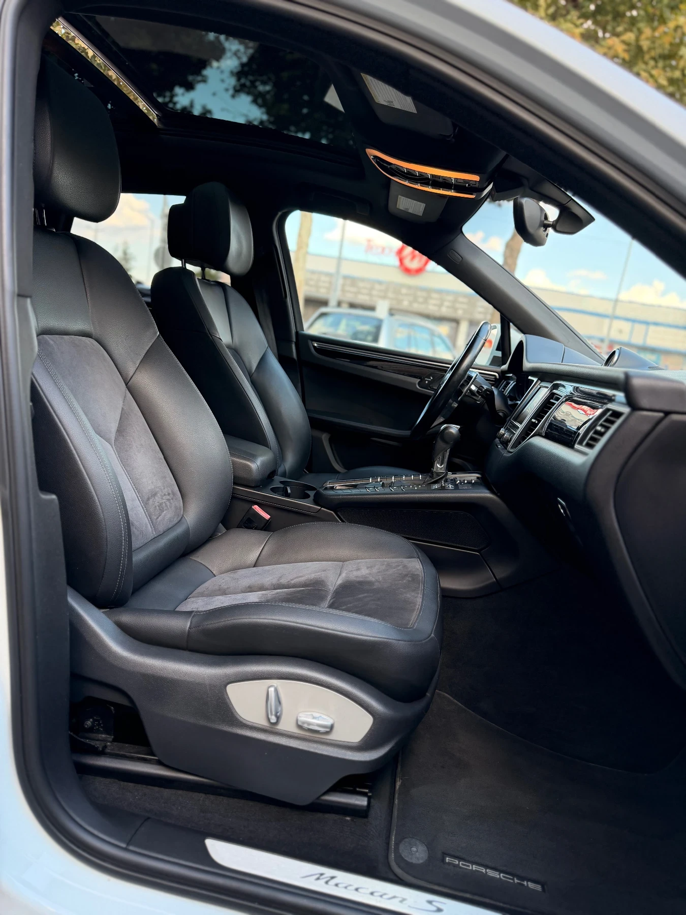 Porsche Macan S, снимка 15 - Автомобили и джипове - 56246664