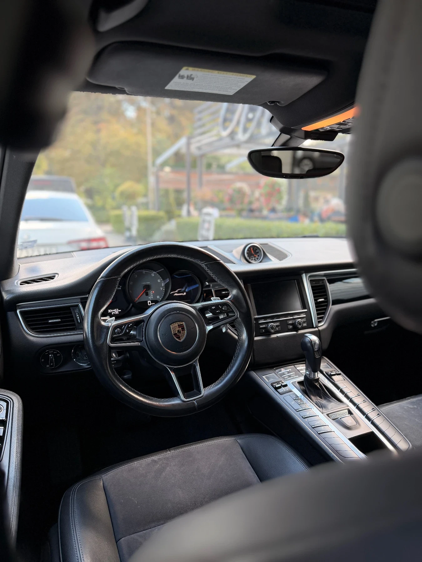 Porsche Macan S, снимка 11 - Автомобили и джипове - 56246664