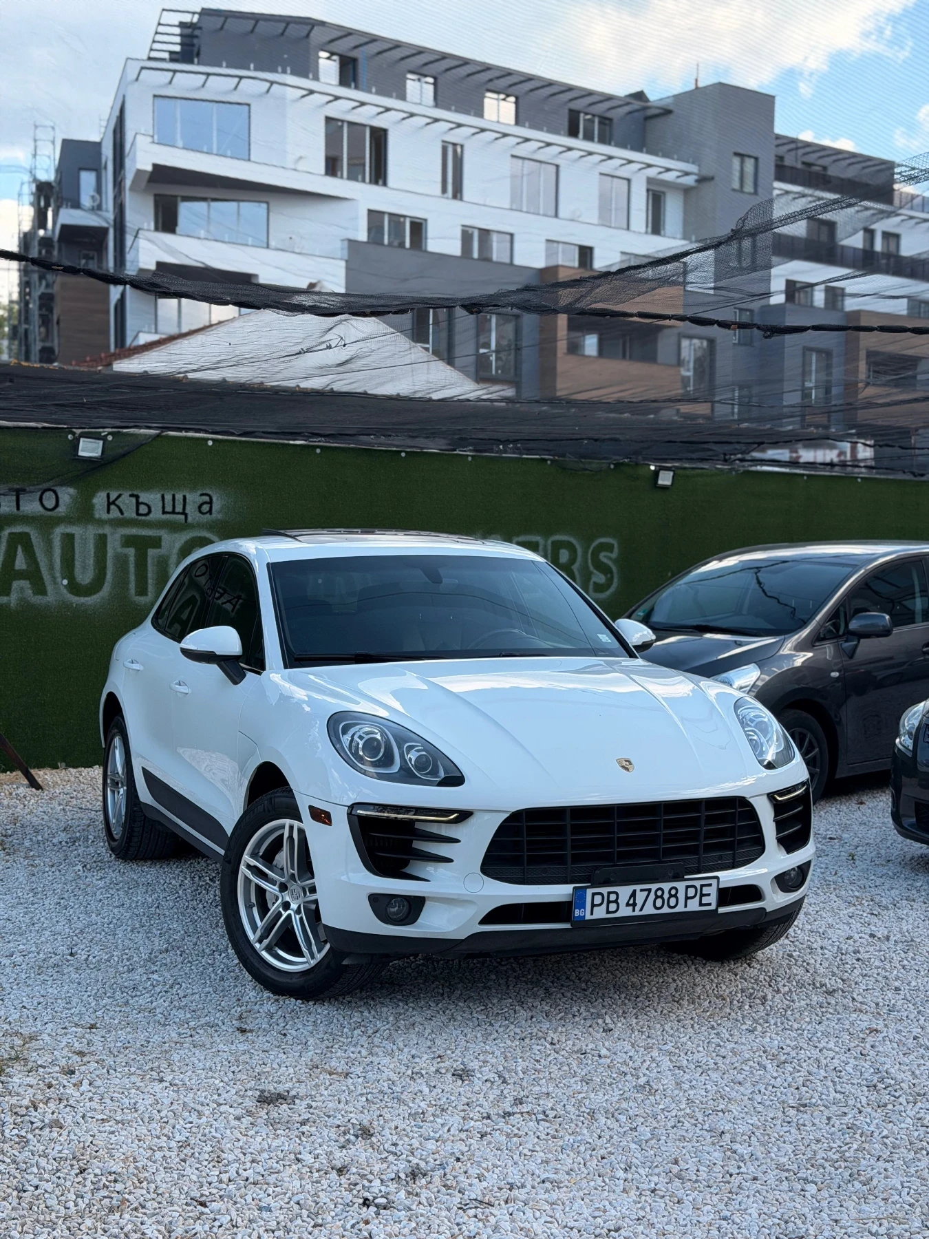 Porsche Macan S