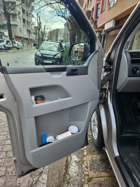VW Transporter T6 Комби, снимка 5