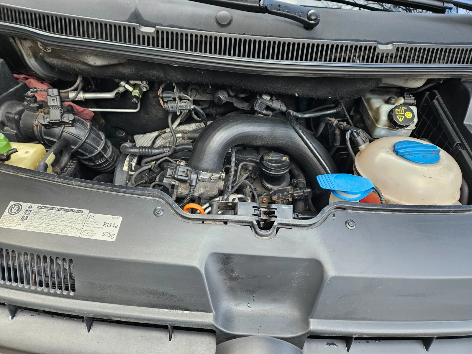 VW Transporter T6 Комби, снимка 8 - Бусове и автобуси - 54093430