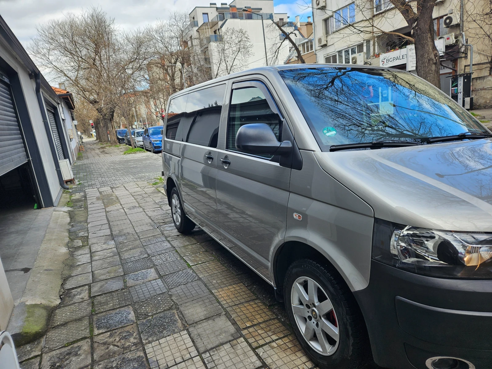 VW Transporter T6 Комби, снимка 3 - Бусове и автобуси - 54093430