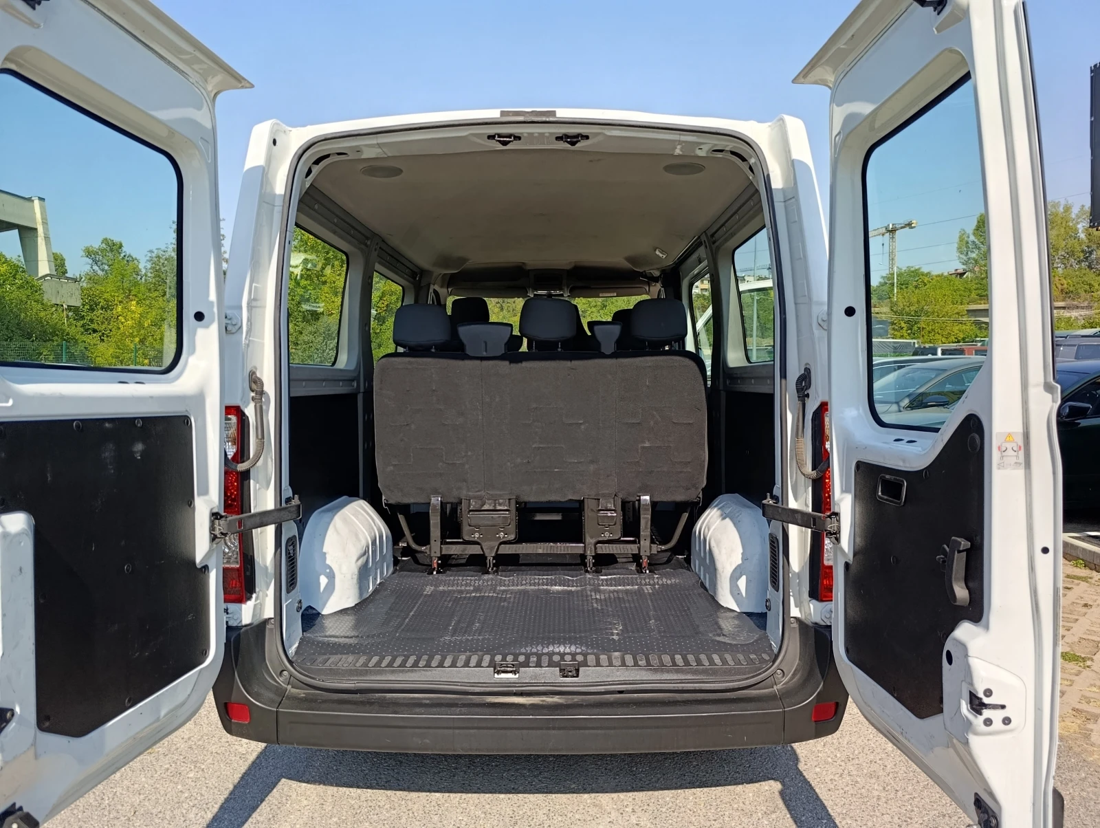 Renault Master 2.3DCI 8+ 1����a | Mobile.bg � ����������� 12