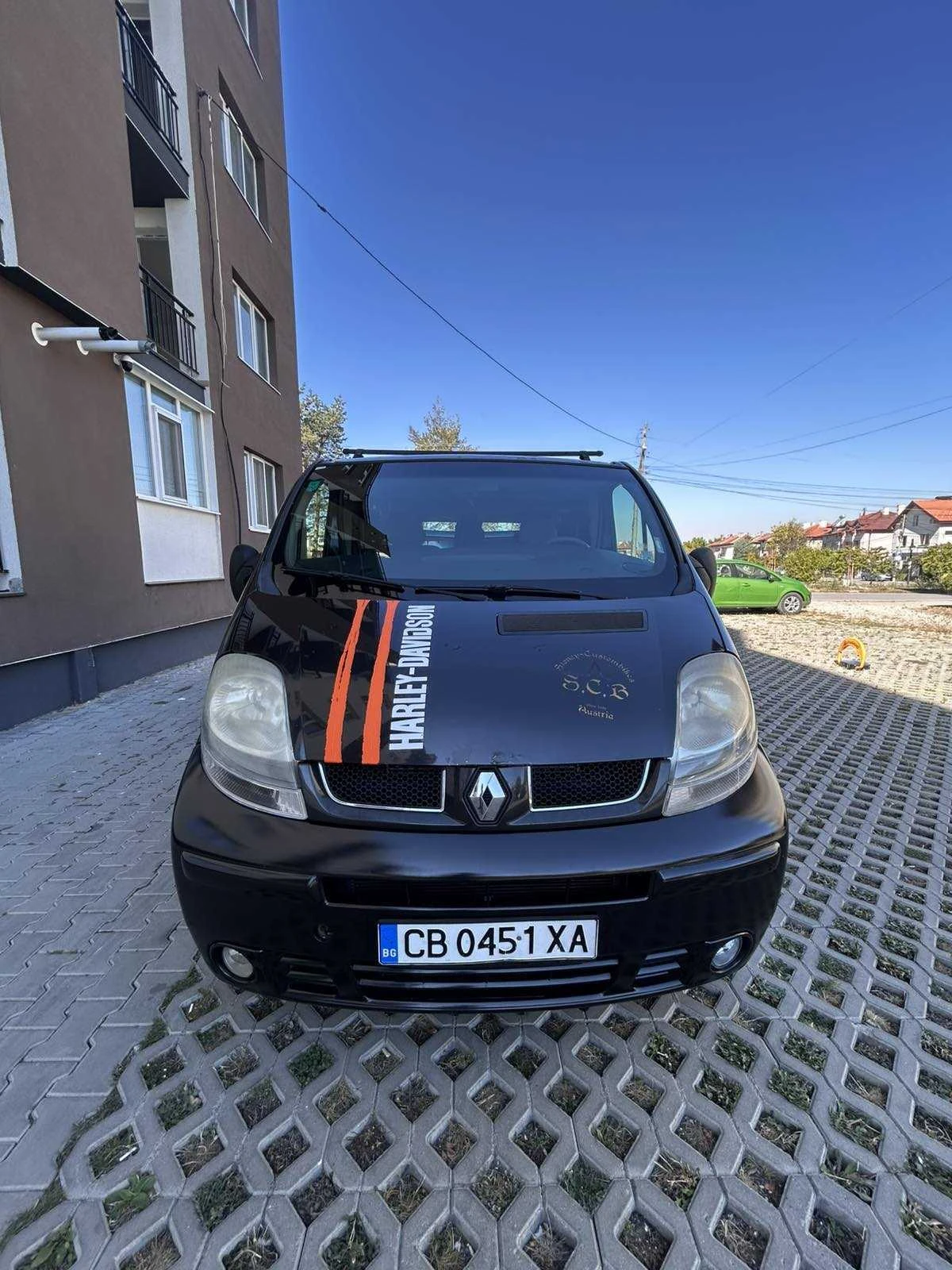 Renault Trafic 2.5, снимка 14 - Бусове и автобуси - 56407261