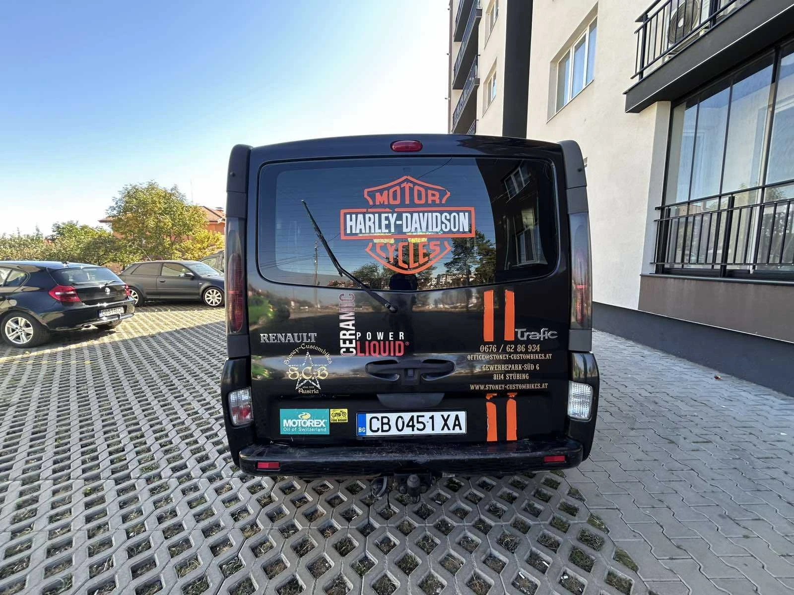 Renault Trafic 2.5, снимка 4 - Бусове и автобуси - 56407261
