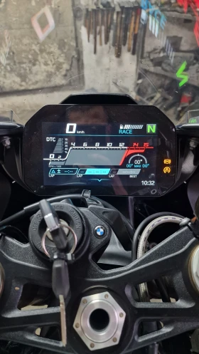 Обява за продажба на BMW S 1000RR Silver ~30 000 лв. - изображение 6