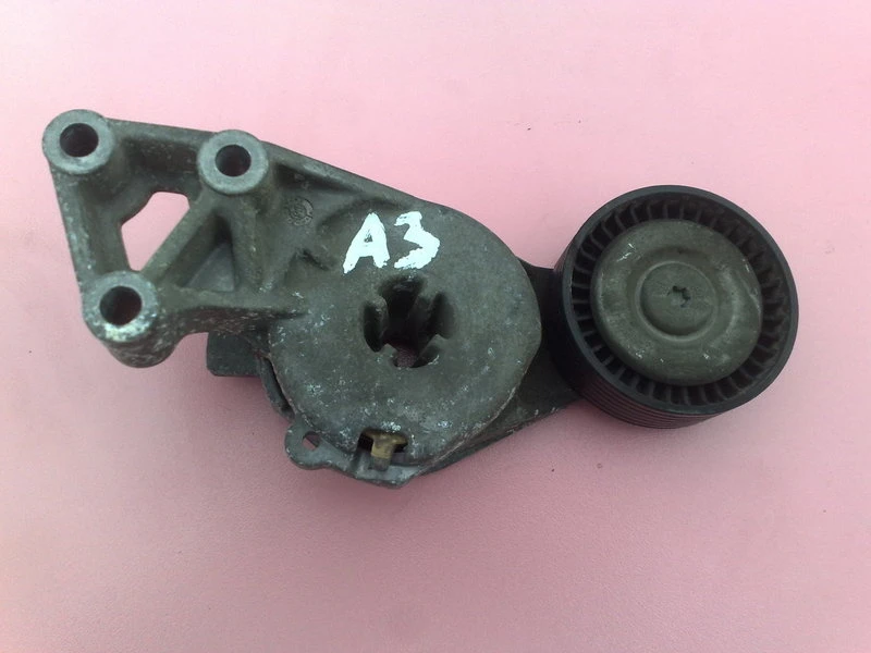 Обтегач пистов ремък за Ауди А3 1.8 (3)
