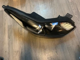     92102-F1110 Led    Kia Sportage 2017  Xenon 92102-F1130 130732947000