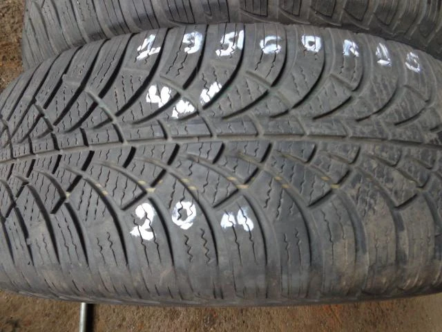 Гуми Зимни 195/60R15, снимка 12 - Гуми и джанти - 20293804