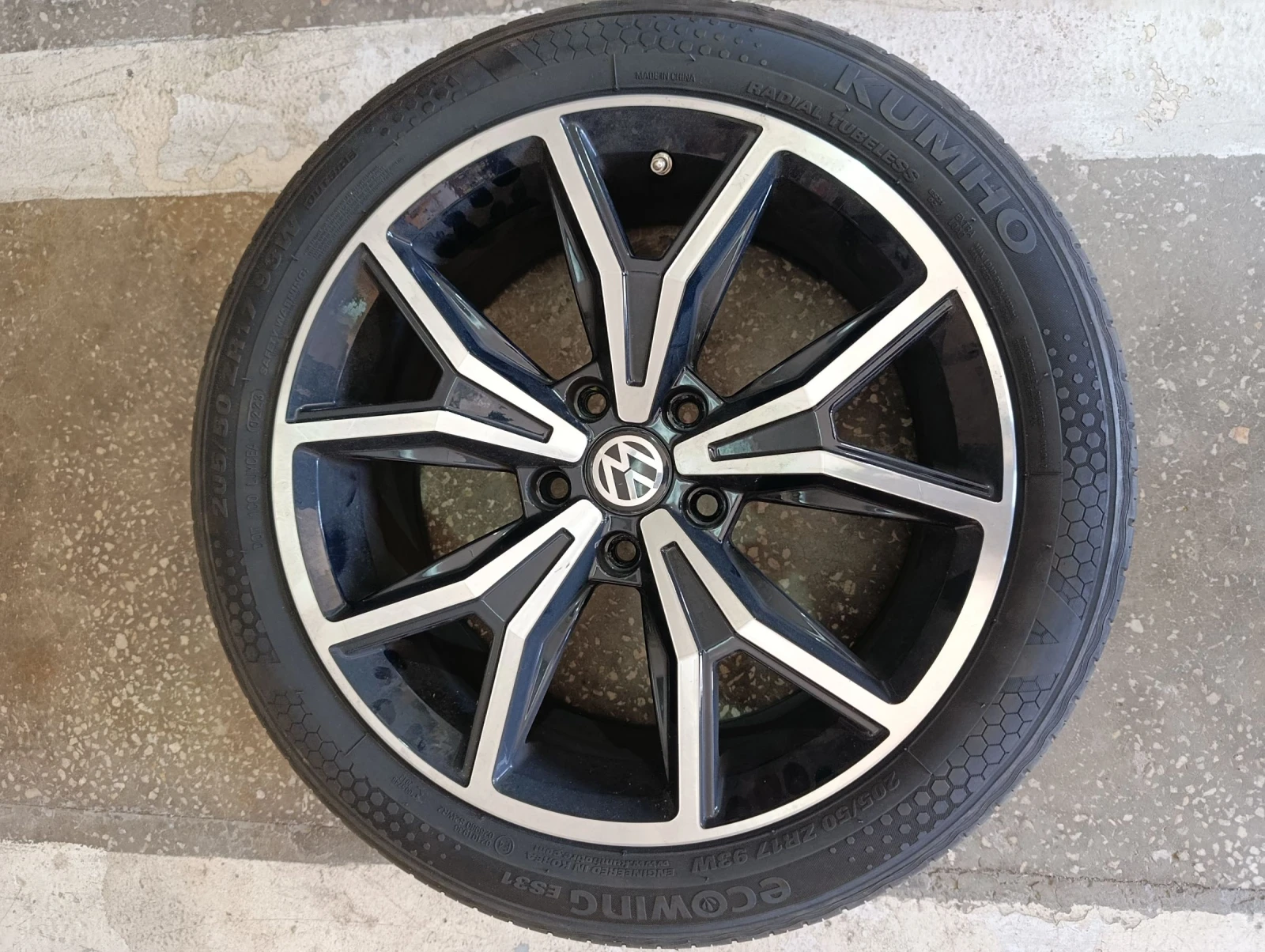 ���� 205/50R17 | Mobile.bg � ����������� 1