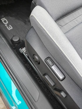 VW ID.3 62 kWh 1st Edition - Massage, Panoramic, снимка 9