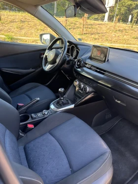 Mazda 2 1.5 SkyActive, снимка 7