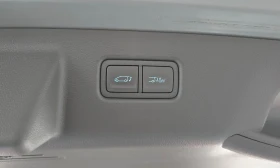 Hyundai Staria Lounge 7-Seater DIESEL* TOP CENA, снимка 17